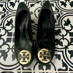 Tory Burch Black Wedges Size 9W